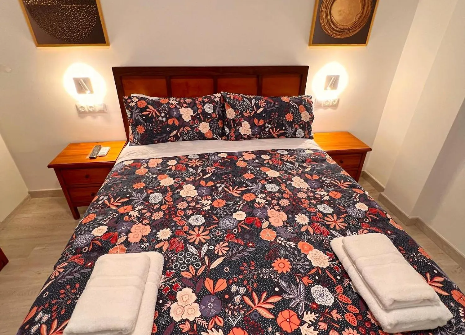 Apartment Gran Ritz Grupos Y Familias Terraza Y Parking Doble Apartamento Malaga
